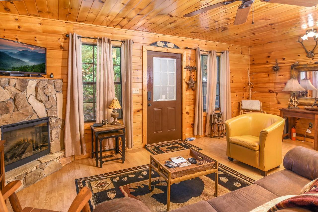 Permanent Vacation-Private Honeymoon Cabin With Hot Tub Sevierville Eksteriør billede